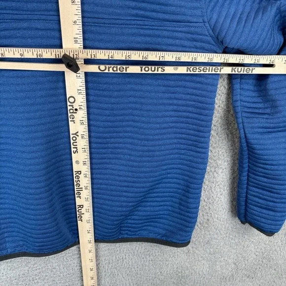 LL Bean Airlight Shirt Mens Medium Blue 1/4 Snap Pullover Sweater *Logo* - Picture 6 of 7